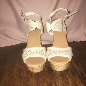 Cream/White Wedges